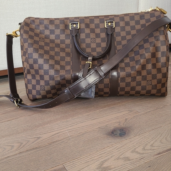 Authentic Louis Vuitton travel bag - Picture 4 of 8